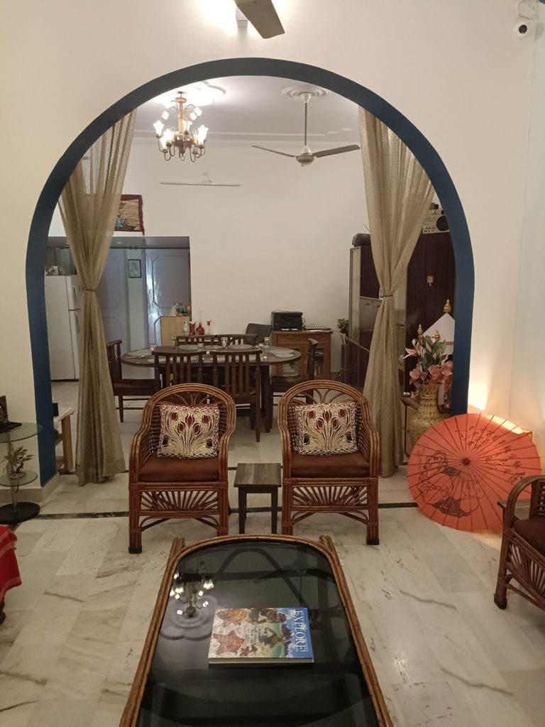 Drawing-Dining-HomeStay-Aashiana-Lucknow