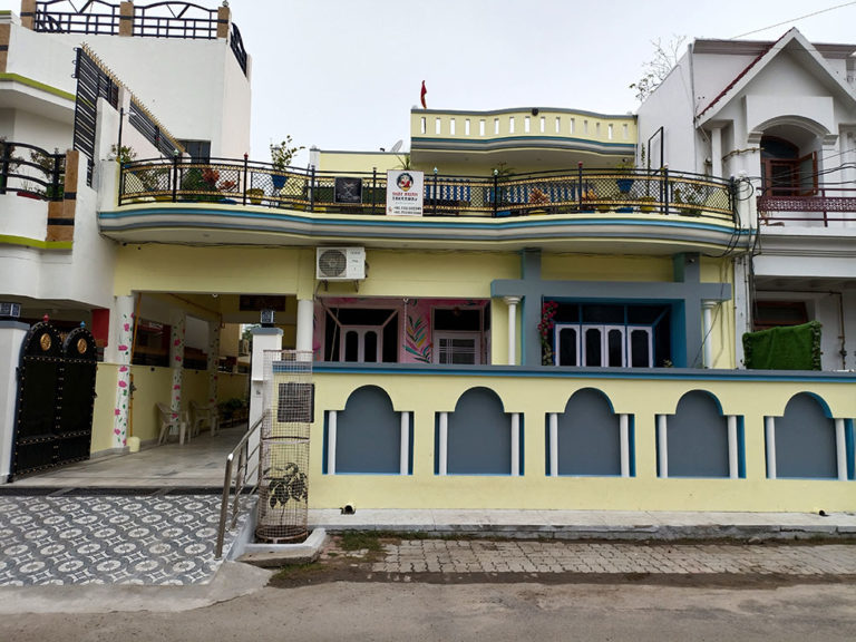The-House-of-27-HomeStay-Aashiana-Lucknow